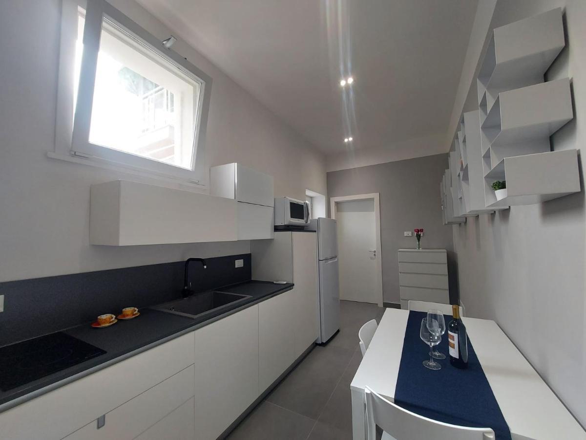 Casa Viola Elegante E Sul Mare Di Mondello Apartment Palermo Ngoại thất bức ảnh