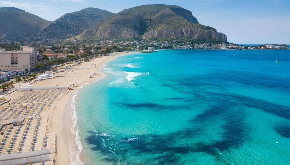 Casa Viola Elegante E Sul Mare Di Mondello Apartment Palermo Ngoại thất bức ảnh
